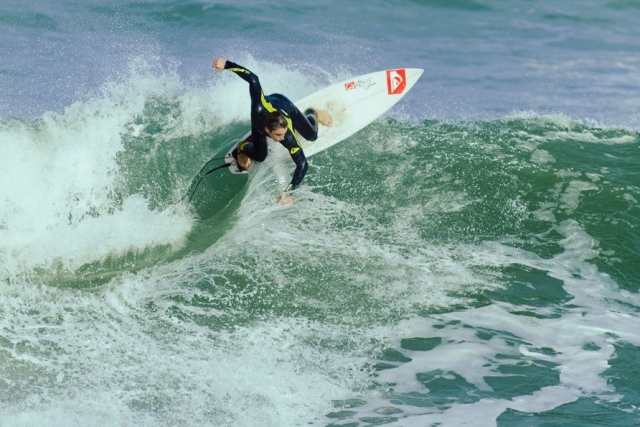 Piruetas sobre las olas